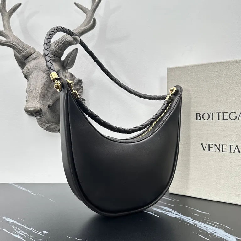 Bottega Veneta Bag 